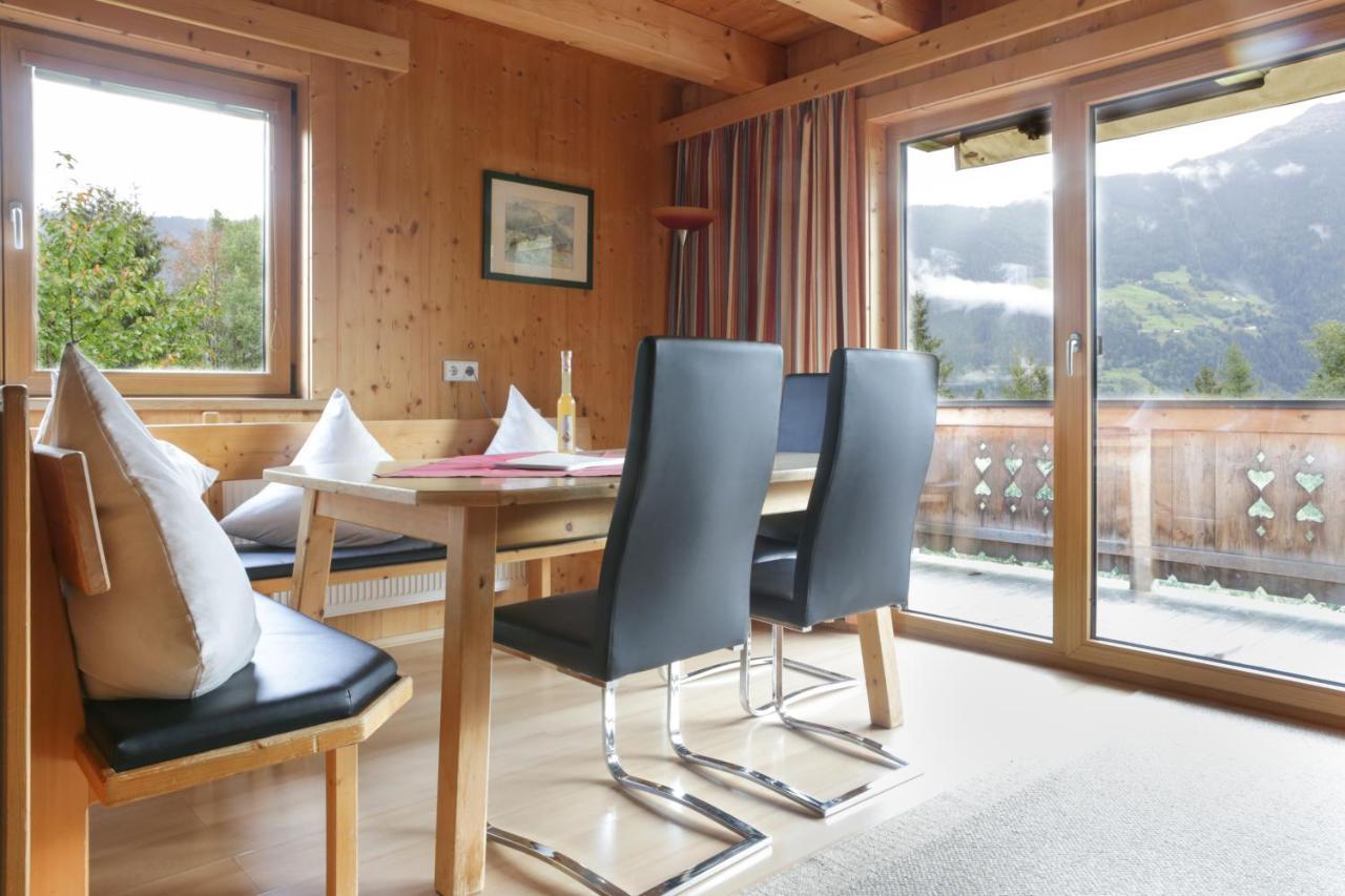 ホテル Ferienhaus Oetztal ザウテンス エクステリア 写真