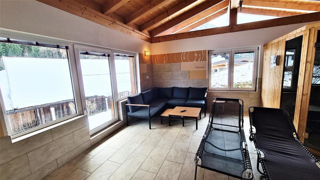 Ferienhaus Oetztal ザウテンス エクステリア 写真
