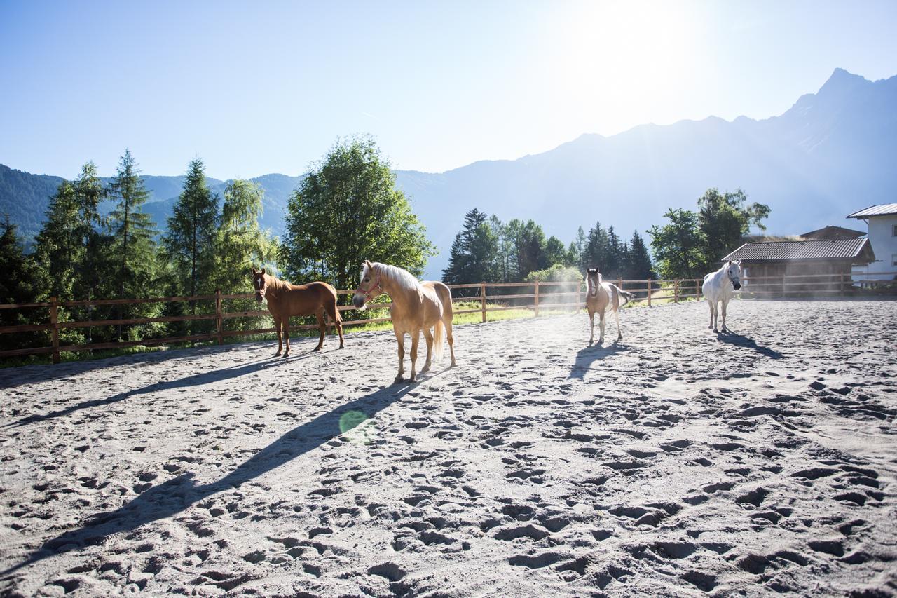 ホテル Ferienhaus Oetztal ザウテンス エクステリア 写真