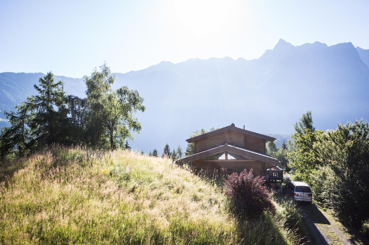 ホテル Ferienhaus Oetztal ザウテンス エクステリア 写真